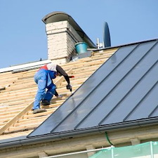 Roof Repair vs. Roof Replacement: How to Choose the Right Fix