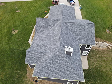 When should you replace your roof instead of repairing it